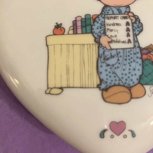 Adorable Precious Moments china trinket heart shaped box! - Picture 4 of 16